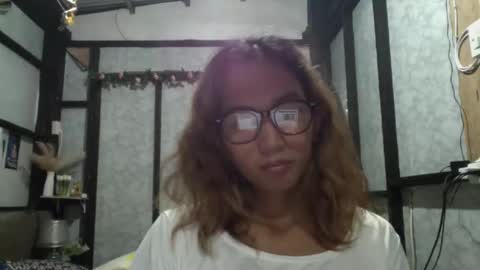 Snapshot of kimmk73644 chatting on March 13, 11:06 am kimmk73644 online show from March 13, 11:06 am