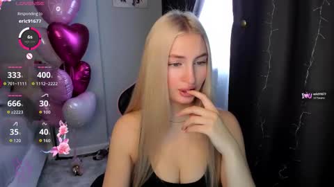 kimmy1_powell online show from February 11, 3:22 am