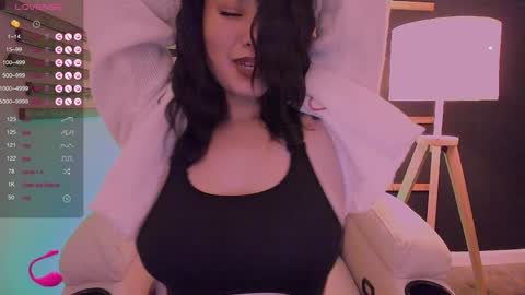 Lo online show from December 20, 5:51 pm