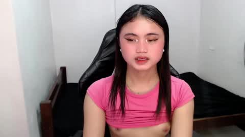 kim ejara online show from February 27, 2:32 am