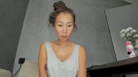 Kimmy online show from October 29, 3:03 pm