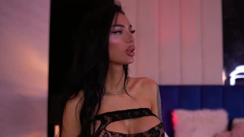 Kim online show from December 16, 2:33 pm