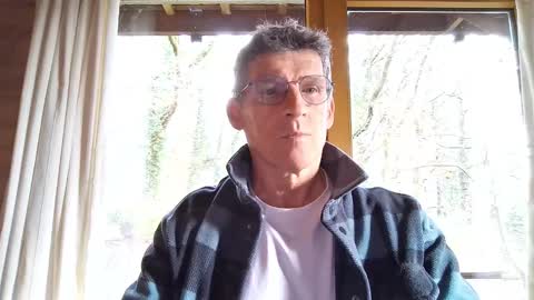 Snapshot of kimonoblues chatting on December 7, 11:07 am kimonoblues online show from December 7, 11:07 am