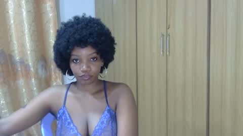 Kim online show from December 1, 8:42 pm