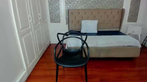 Kim online show from December 5, 7:43 pm