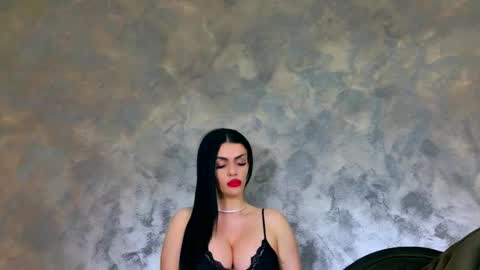 Kim Wilmes online show from March 20, 5:29 pm