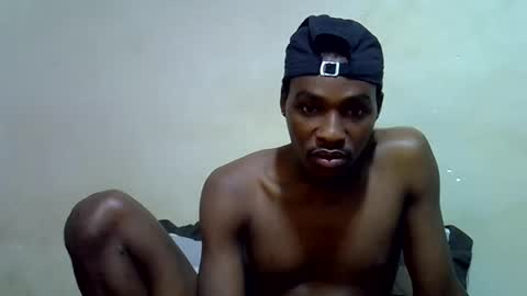 kimzsguyz online show from February 26, 7:46 pm