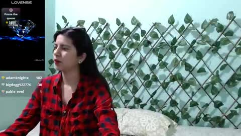 Kim and Zuka online show from November 18, 11:37 pm