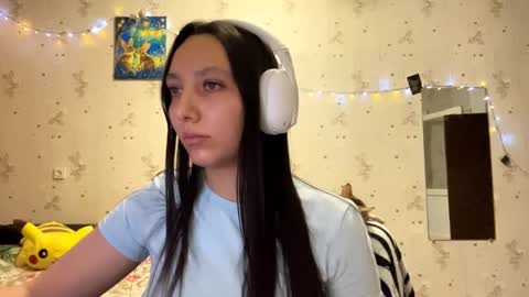 Snapshot of kinacolton chatting on April 28, 6:35 pm Jenny online show from April 28, 6:35 pm