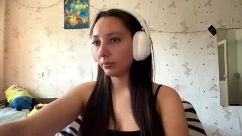 Snapshot of kinacolton chatting on May 29, 1:25 am Jenny online show from May 29, 1:25 am