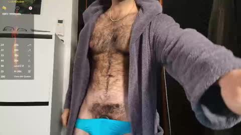 Snapshot of king7045 chatting on October 1, 7:25 am king7045 online show from October 1, 7:25 am