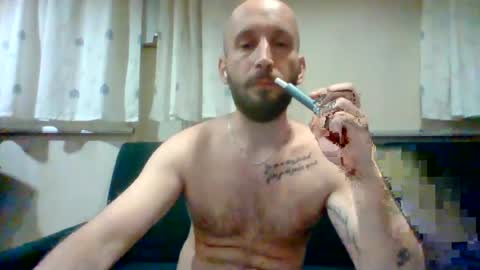 Snapshot of king949494 chatting on June 14, 12:41 am king949494 online show from June 14, 12:41 am