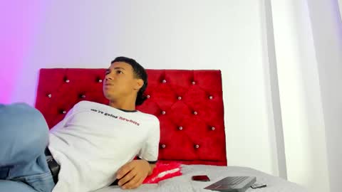 king_ares1 online show from December 1, 3:17 pm