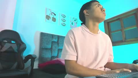 king_ares1 online show from April 9, 11:04 am