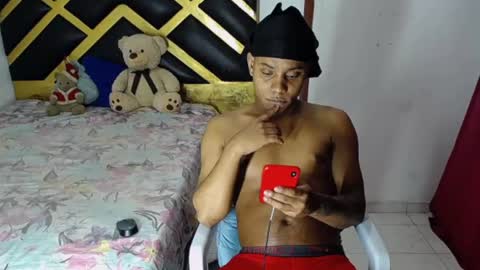 Snapshot of king_chocolate_ chatting on December 23, 11:08 am Juan David online show from December 23, 11:08 am