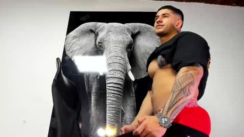 Angel Falconer online show from October 31, 2:34 am