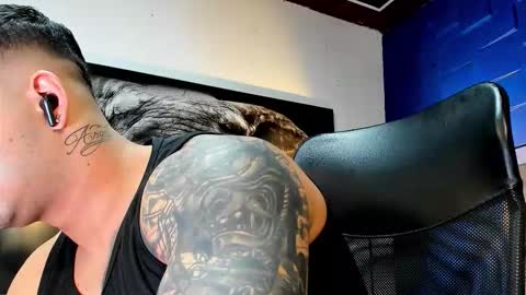 Angel Falconer online show from November 29, 11:52 pm