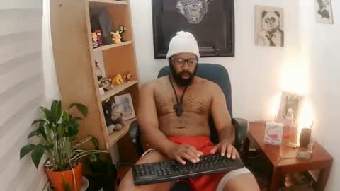 Malik  online show from November 12, 12:00 am