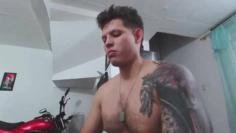 king_russo online show from February 3, 12:47 am