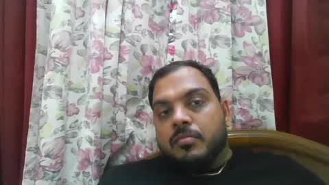 Snapshot of kingalpines chatting on December 13, 6:59 pm kingalpines online show from December 13, 6:59 pm