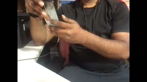 kingcobra_08 online show from April 7, 2:45 am