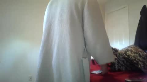 kingd238er online show from April 18, 1:04 pm