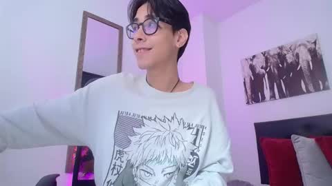 kingdanny_8 online show from December 15, 4:28 am