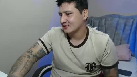 kingdominico online show from May 18, 5:24 am