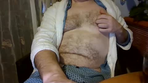 Snapshot of kingdonn1 chatting on December 17, 10:38 pm Don online show from December 17, 10:38 pm