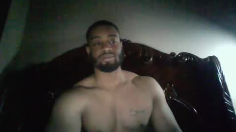 Snapshot of kingdreck28 chatting on March 7, 2:57 am kingdreck28 online show from March 7, 2:57 am