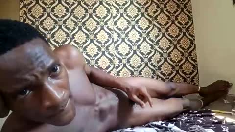 kingemizzy online show from October 27, 1:04 pm