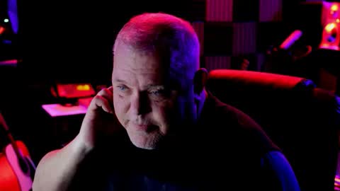 Snapshot of kingjamesviii chatting on January 7, 3:53 am King James VIII online show from January 7, 3:53 am