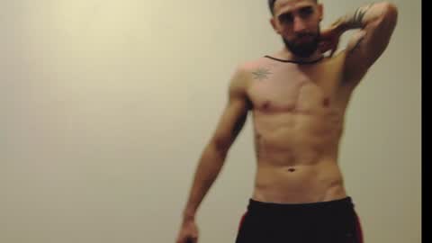 Snapshot of kingkarlos_ chatting on December 17, 11:27 pm KingKarlos online show from December 17, 11:27 pm