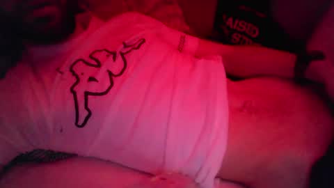 Snapshot of kingkarlos_ chatting on February 22, 7:45 pm KingKarlos online show from February 22, 7:45 pm