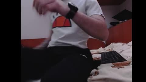 Snapshot of kingkarlos_ chatting on March 1, 10:34 pm KingKarlos online show from March 1, 10:34 pm