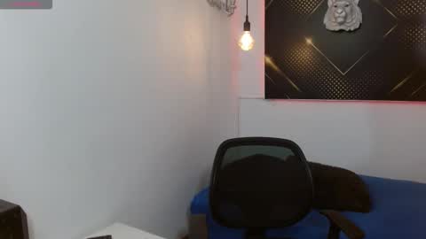 KING  online show from March 2, 5:08 am