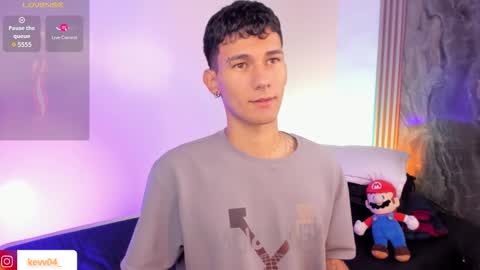  A L E X  online show from February 11, 3:22 am