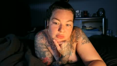 kingpleasure24 online show from June 28, 5:46 am