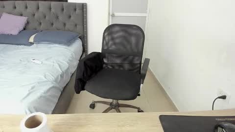 DOMINANT ALPHA KINGS online show from January 7, 7:22 am