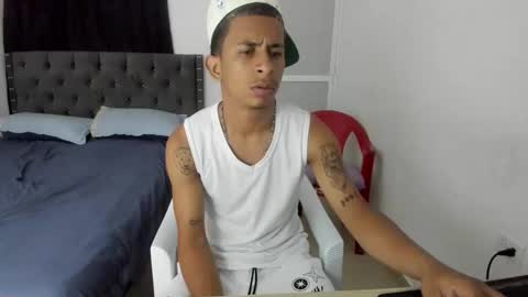 DOMINANT ALPHA KINGS online show from January 12, 2:39 am