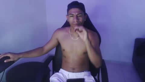 DOMINANT ALPHA KINGS online show from March 9, 1:20 am