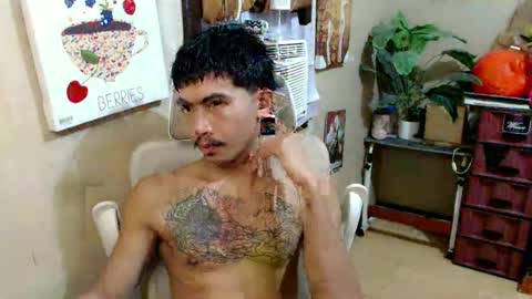 Snapshot of kingscock18 chatting on June 16, 12:08 pm ALVIN online show from June 16, 12:08 pm
