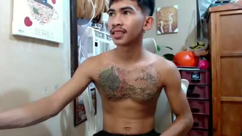 Snapshot of kingscock18 chatting on July 10, 3:47 pm ALVIN online show from July 10, 3:47 pm