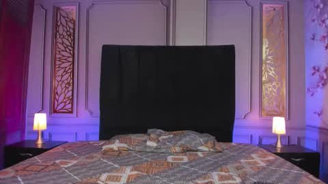 Snapshot of kingstark_ chatting on November 5, 11:10 am sebastian online show from November 5, 11:10 am