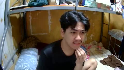 Snapshot of kingsucker2069 chatting on November 15, 11:40 am Ruru online show from November 15, 11:40 am