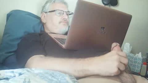 Snapshot of kingtongue10 chatting on January 8, 7:38 pm kingtongue10 online show from January 8, 7:38 pm