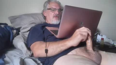 Snapshot of kingtongue10 chatting on July 18, 12:53 pm kingtongue10 online show from July 18, 12:53 pm