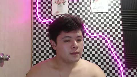 Snapshot of kingvoltage chatting on March 1, 3:14 pm Yuki online show from March 1, 3:14 pm