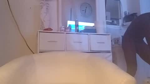 kingzoe1989 online show from November 29, 8:28 am