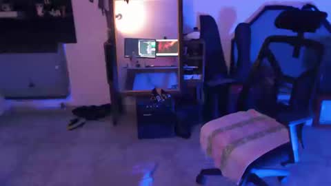 Snapshot of kinkracc chatting on September 13, 10:42 pm kinkRacc online show from September 13, 10:42 pm